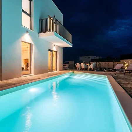 Ferienhaus Sundeck - Near Sibenik *