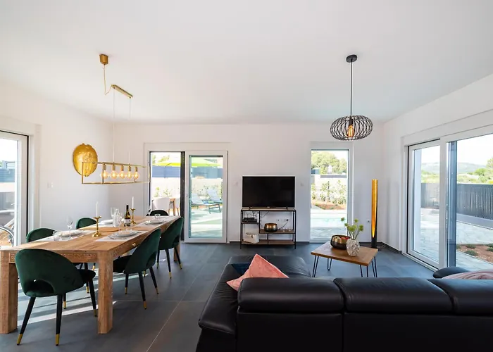 Sundeck - Near Sibenik Hébergement de vacances *