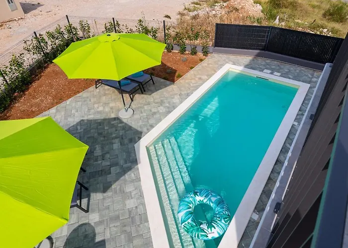 Sundeck - Near Sibenik * Brodarica (Sibenik-Knin)